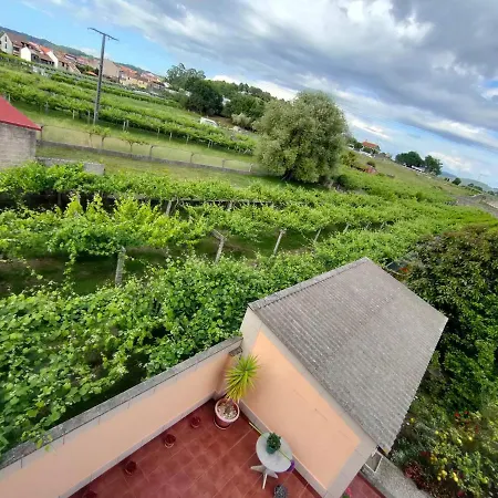 Apartament A Grenla Entre Vinedos *